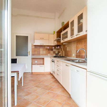 Guesthouse Centar 2 자그레브 외부 사진
