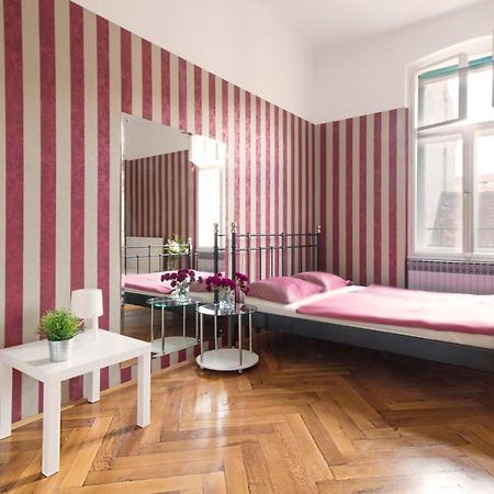 Guesthouse Centar 2 자그레브 외부 사진