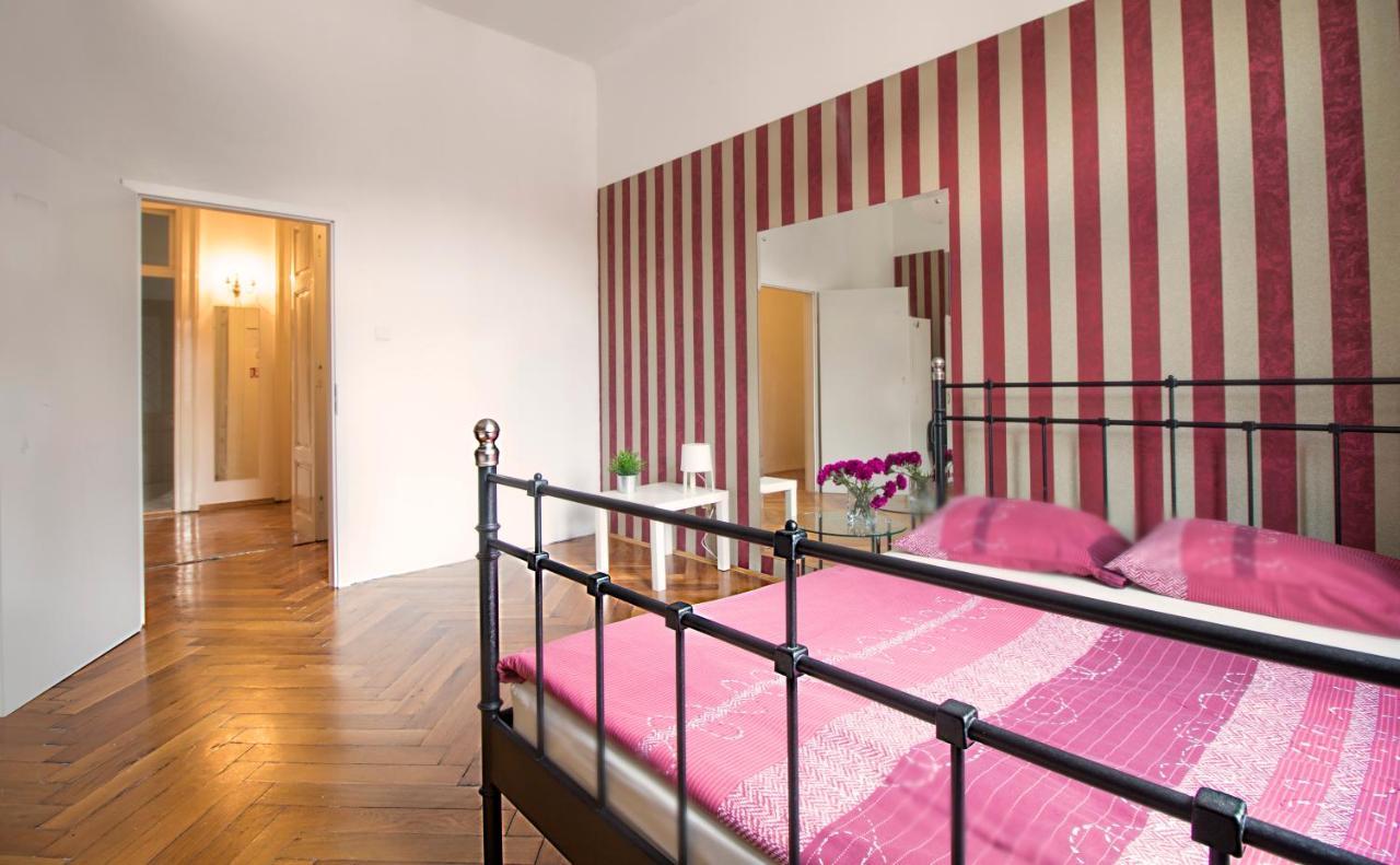 Guesthouse Centar 2 자그레브 외부 사진
