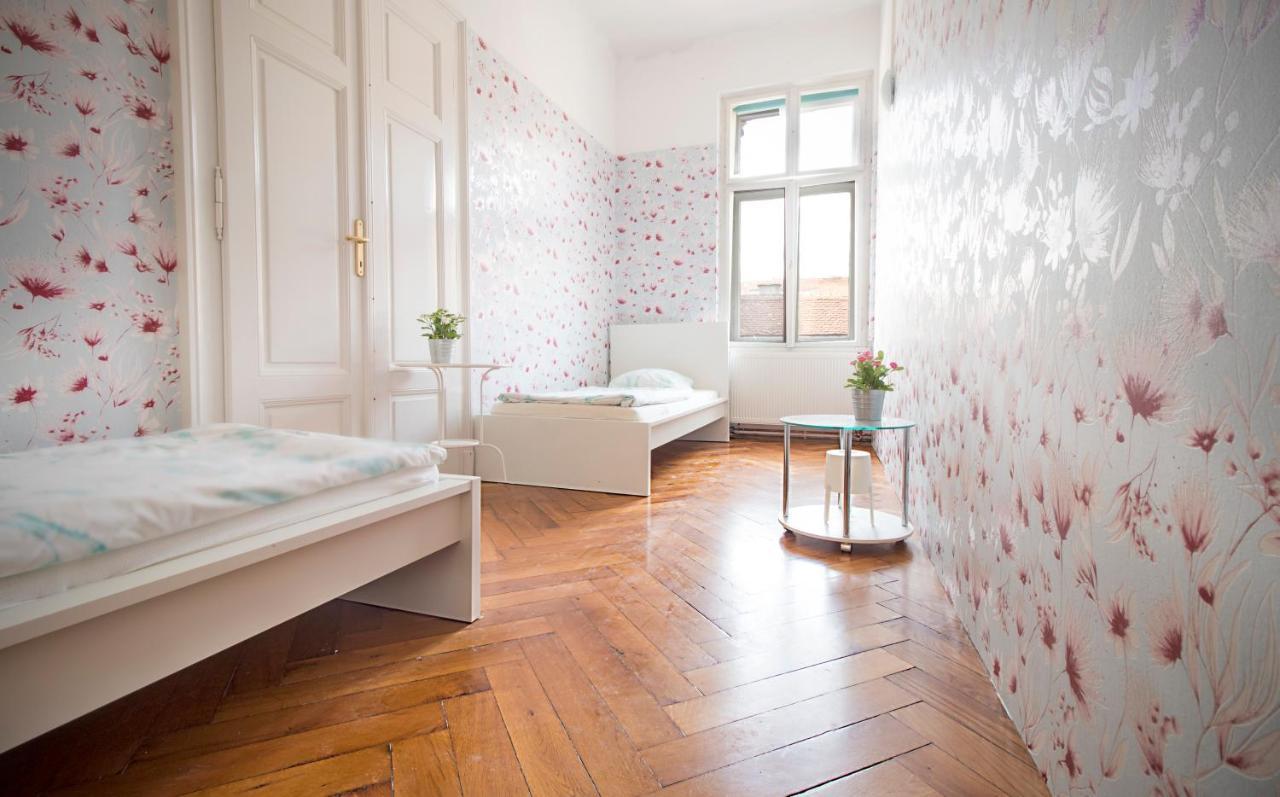 Guesthouse Centar 2 자그레브 외부 사진